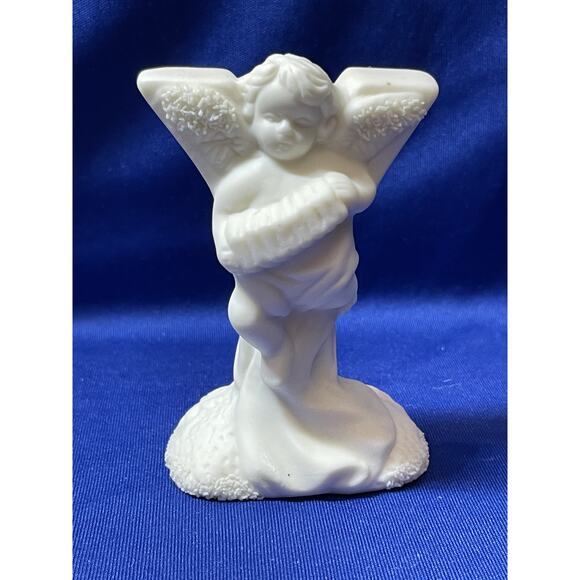 Bisque Porcelain JOY Letters with Angels - Picture 6 of 7